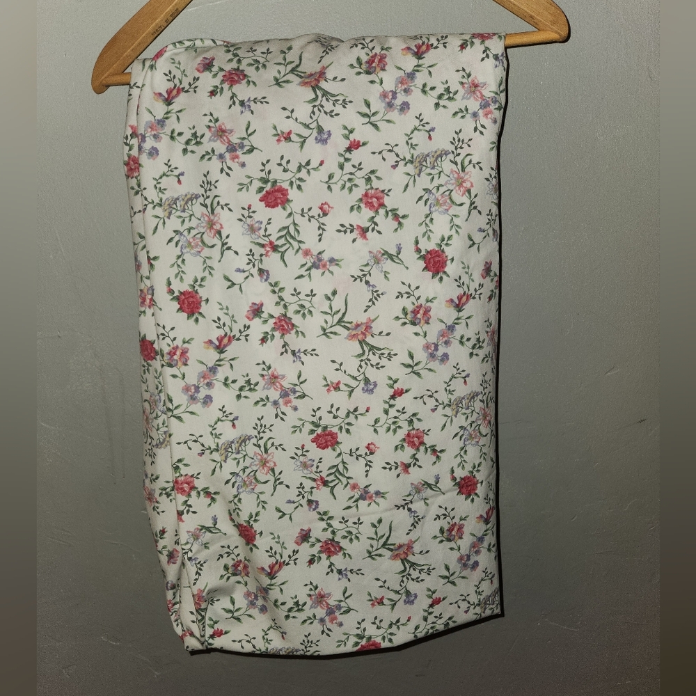 Vintage 1980s Floral Print Fitted Sheet by Wamsutta for Springs - Picture 1 of 7